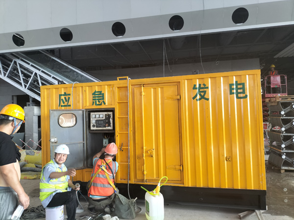 正安怎样判断空气滤清器是否需要更换？