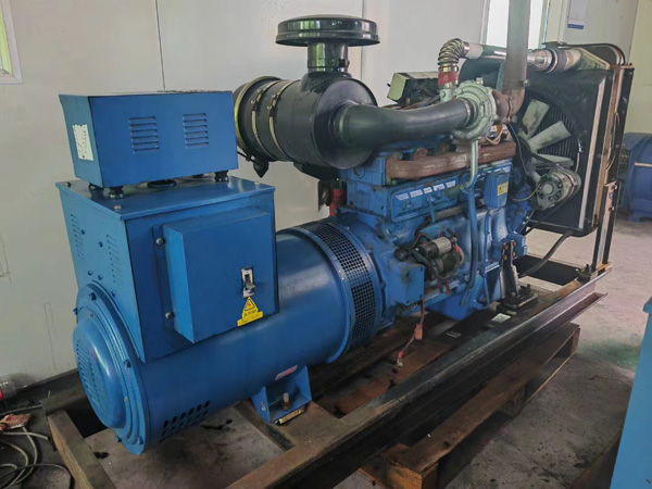 正安100kW柴油发电机组使用多级机油有哪些优缺点？